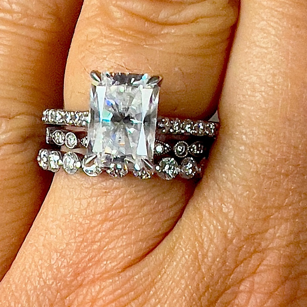 3CT Radiant Cut Moissanite Wedding/ Engagement Ring ❤️ Valentine’s Day ❤️